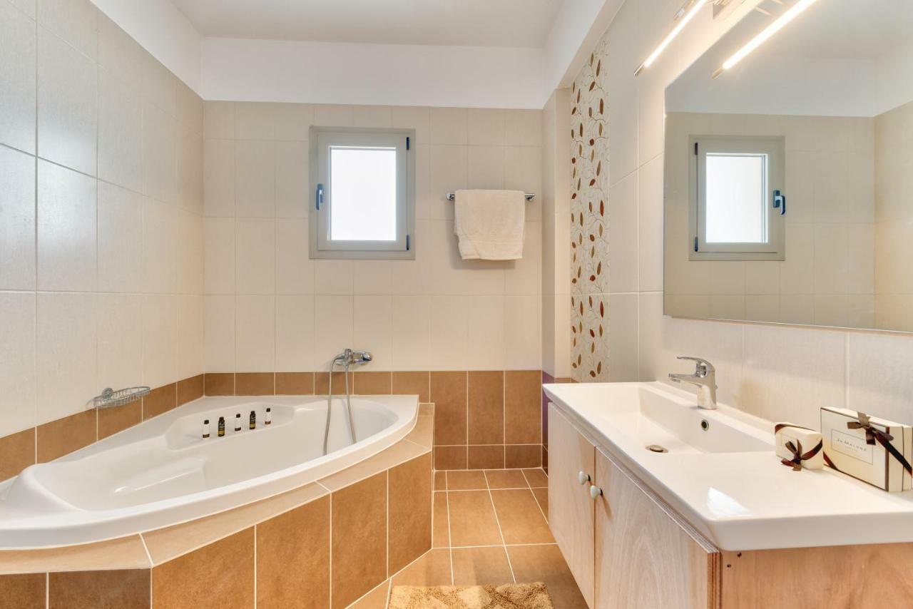 Villa Penelope Kalpaki  Bagian luar foto